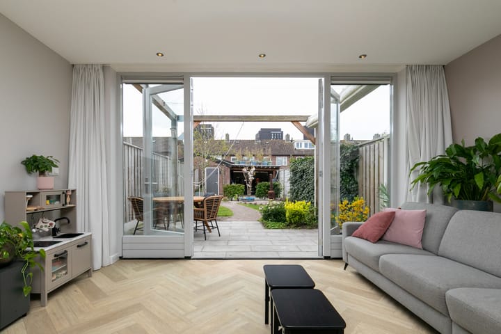 Foto 22 van Willem Barendszstraat 49