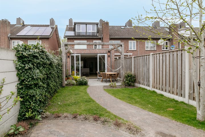 Foto 28 van Willem Barendszstraat 49