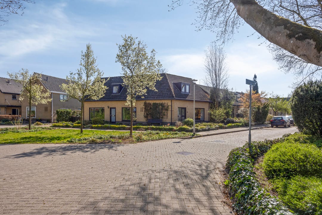 Photo 1 of Achterhoekstraat 36