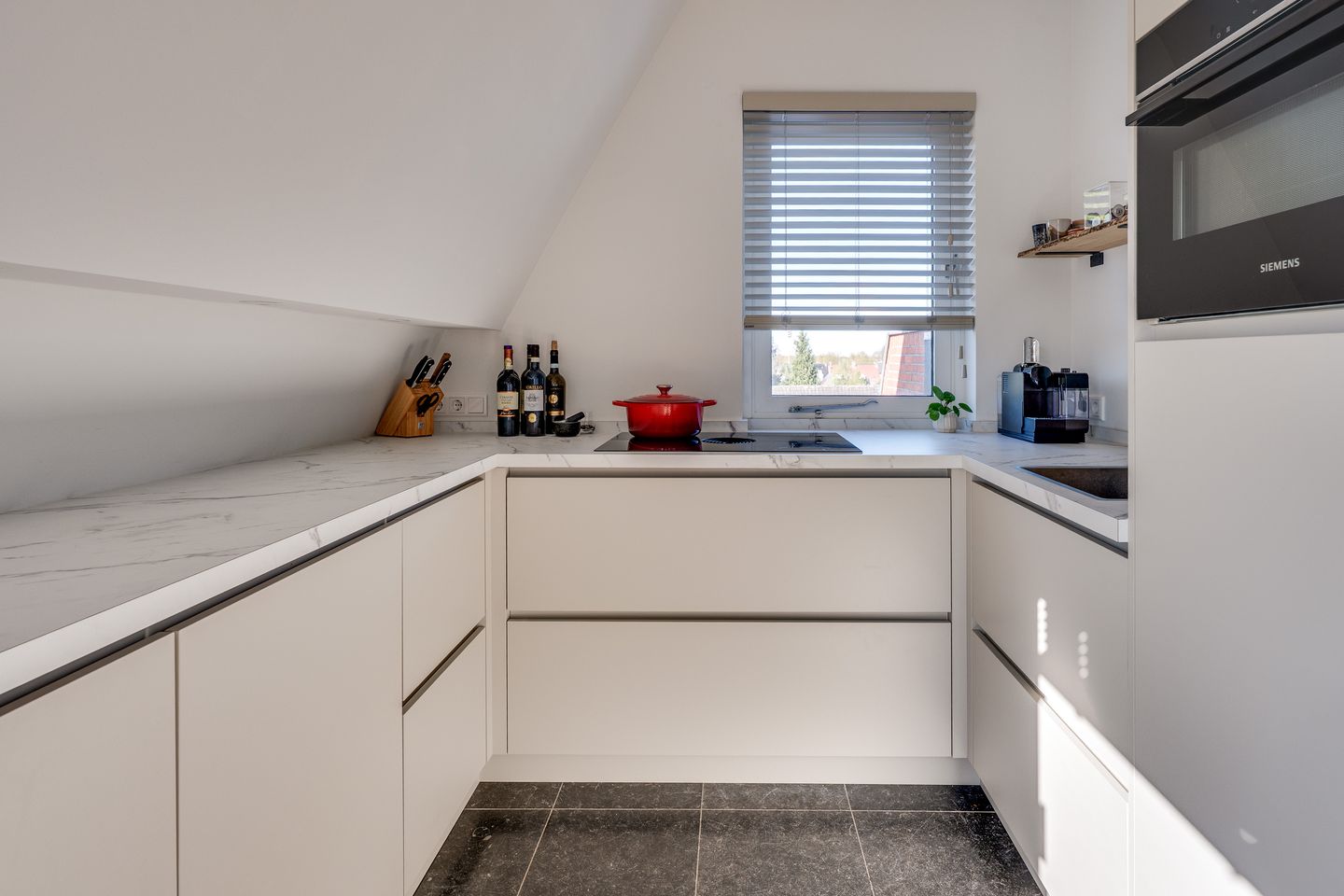 Foto 4 van Jan Deckersstraat 19-F