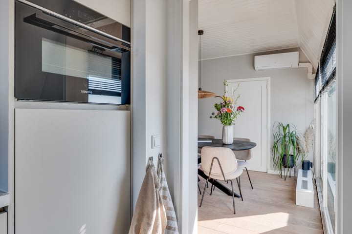 Foto 19 van Jan Deckersstraat 19-F