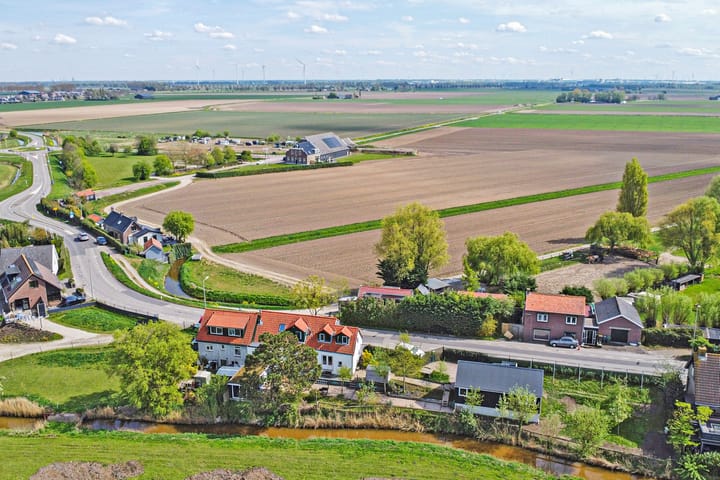 Foto 40 van Weelsedijk 52