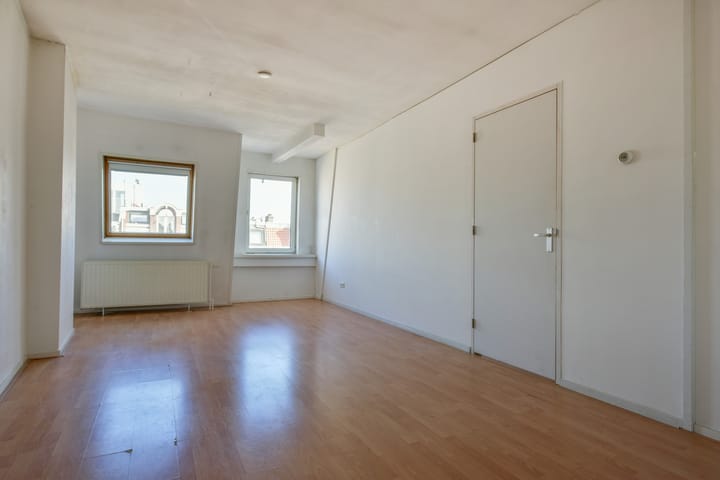 Foto 2 van Javastraat 12-4