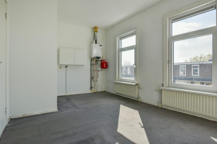 Foto 10 van Javastraat 12-4