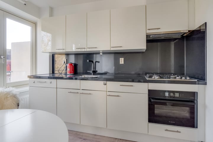 Foto 8 van Marathonweg 13-3