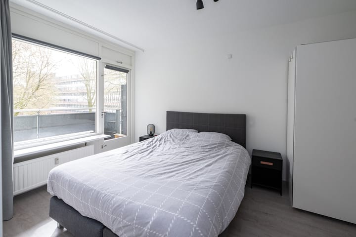 Foto 9 van Straussplein 26