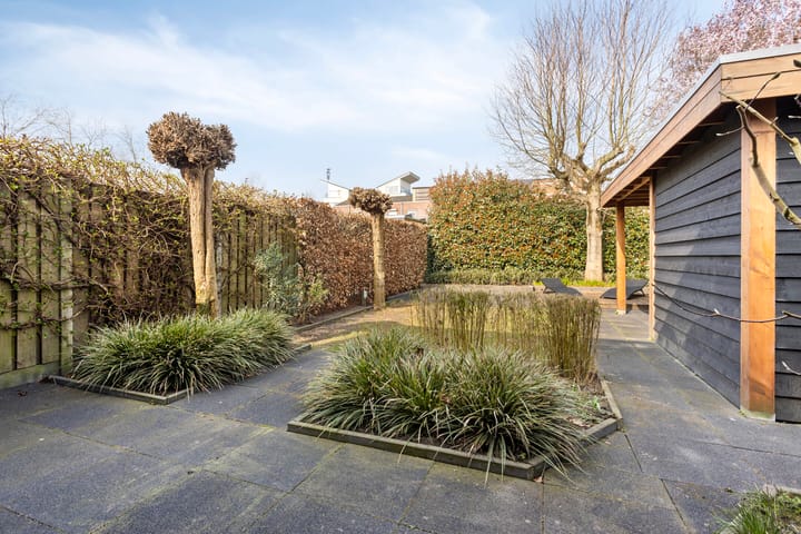 Photo 28 of Gaast 15