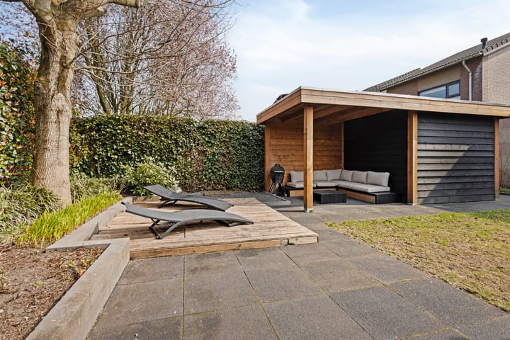 Photo 30 of Gaast 15