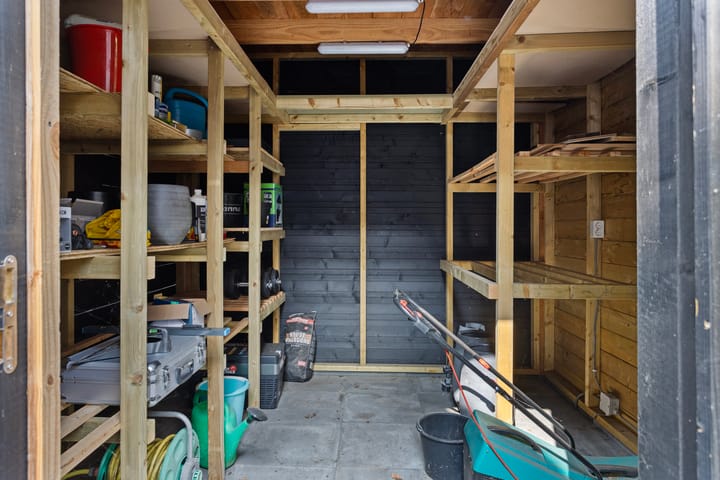 Photo 33 of Gaast 15