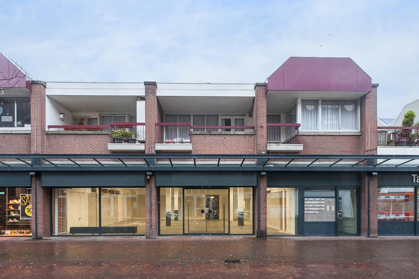 View photo 1 of Kruisstraat 34