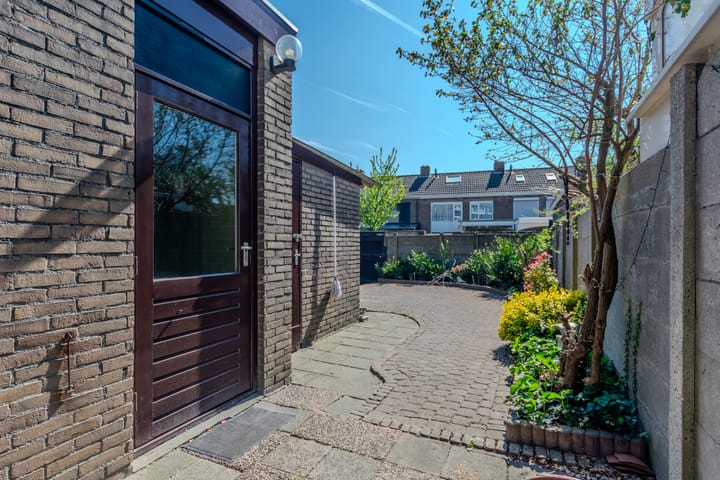 Foto 24 van Amstelstraat 11