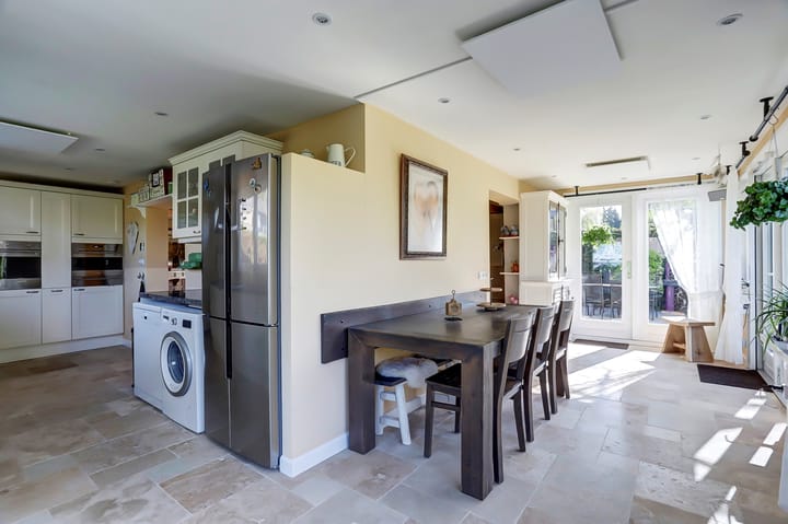 Photo 12 of Koninginneweg 2