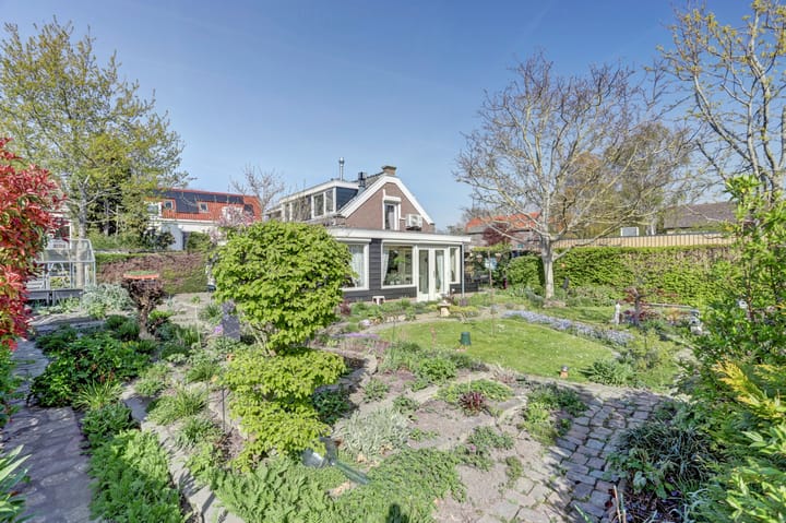 Photo 29 of Koninginneweg 2