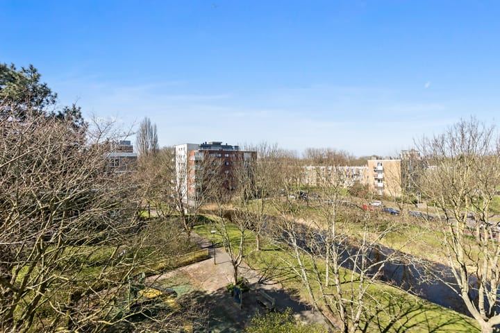 Photo 30 of Mozartstraat 235