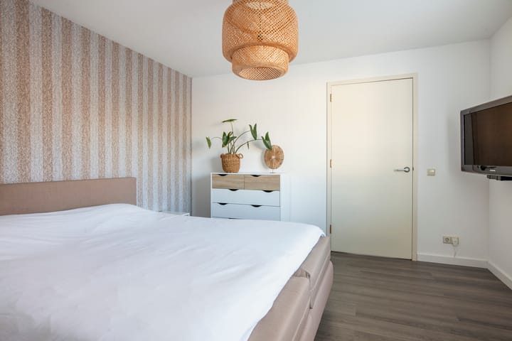 Foto 31 van Molenaarsgraafstraat 4