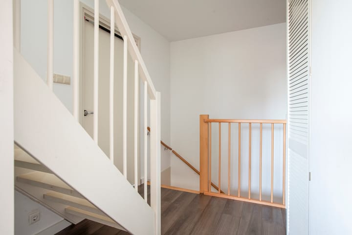 Foto 49 van Molenaarsgraafstraat 4