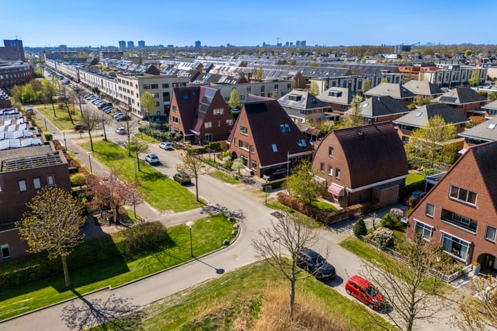 Foto 62 van Molenaarsgraafstraat 4