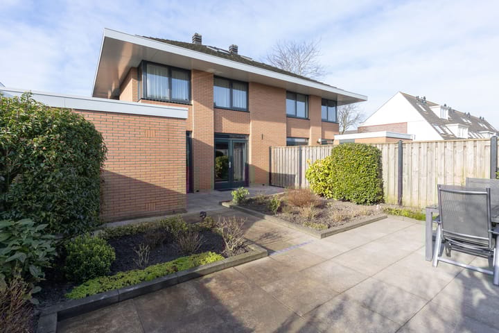 Foto 3 van Van Goghhof 53