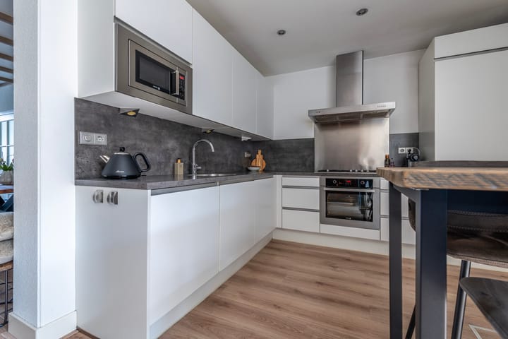 Foto 8 van Van Reenenweg 72