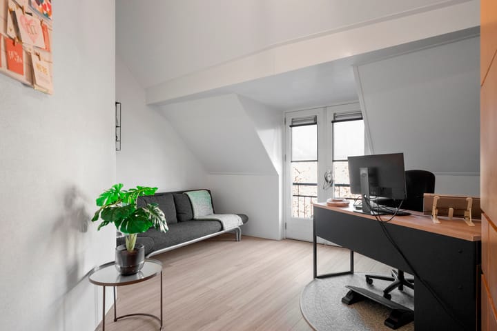 Foto 33 van Pluto 16