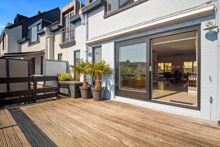 Foto 27 van Pluto 16