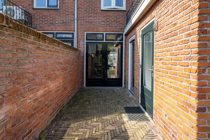 Foto 35 van Kerkstraat 35