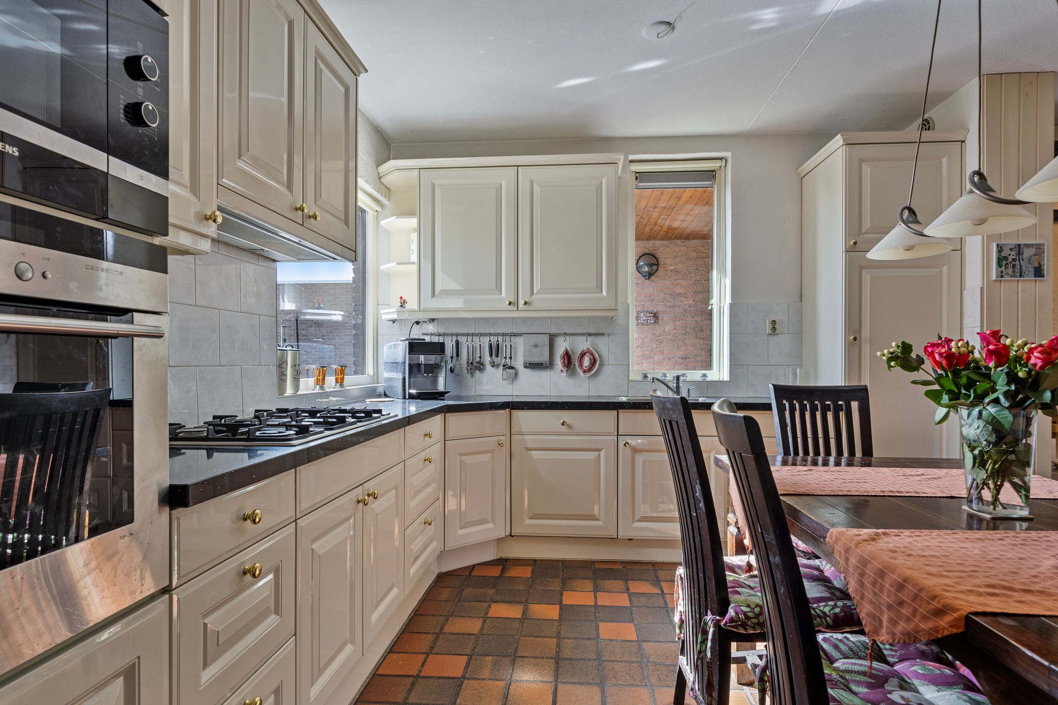 Foto 24 van Zonnebloem 62