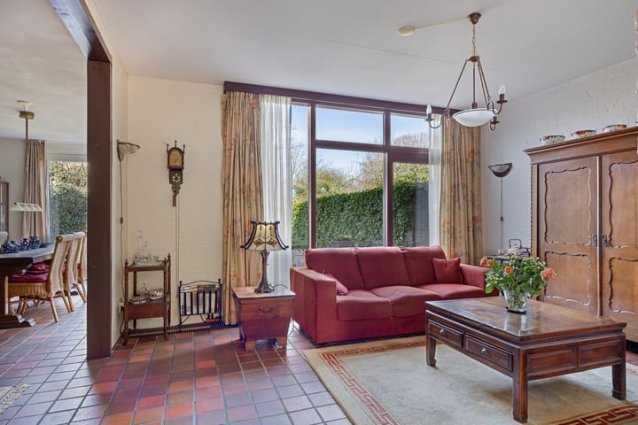 Foto 15 van Zonnebloem 62