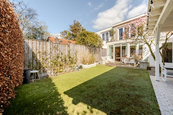 Photo 33 of Ulvenhoutselaan 54