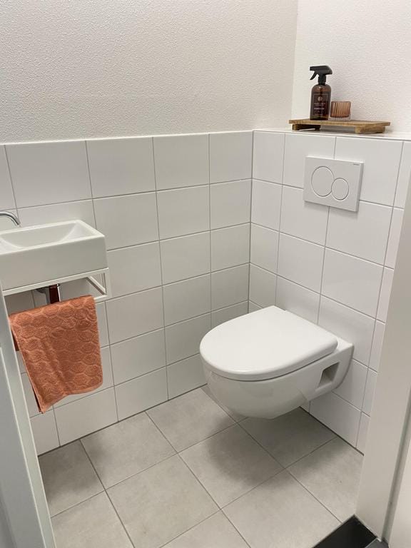 Photo 19 of Langeweg 10-A