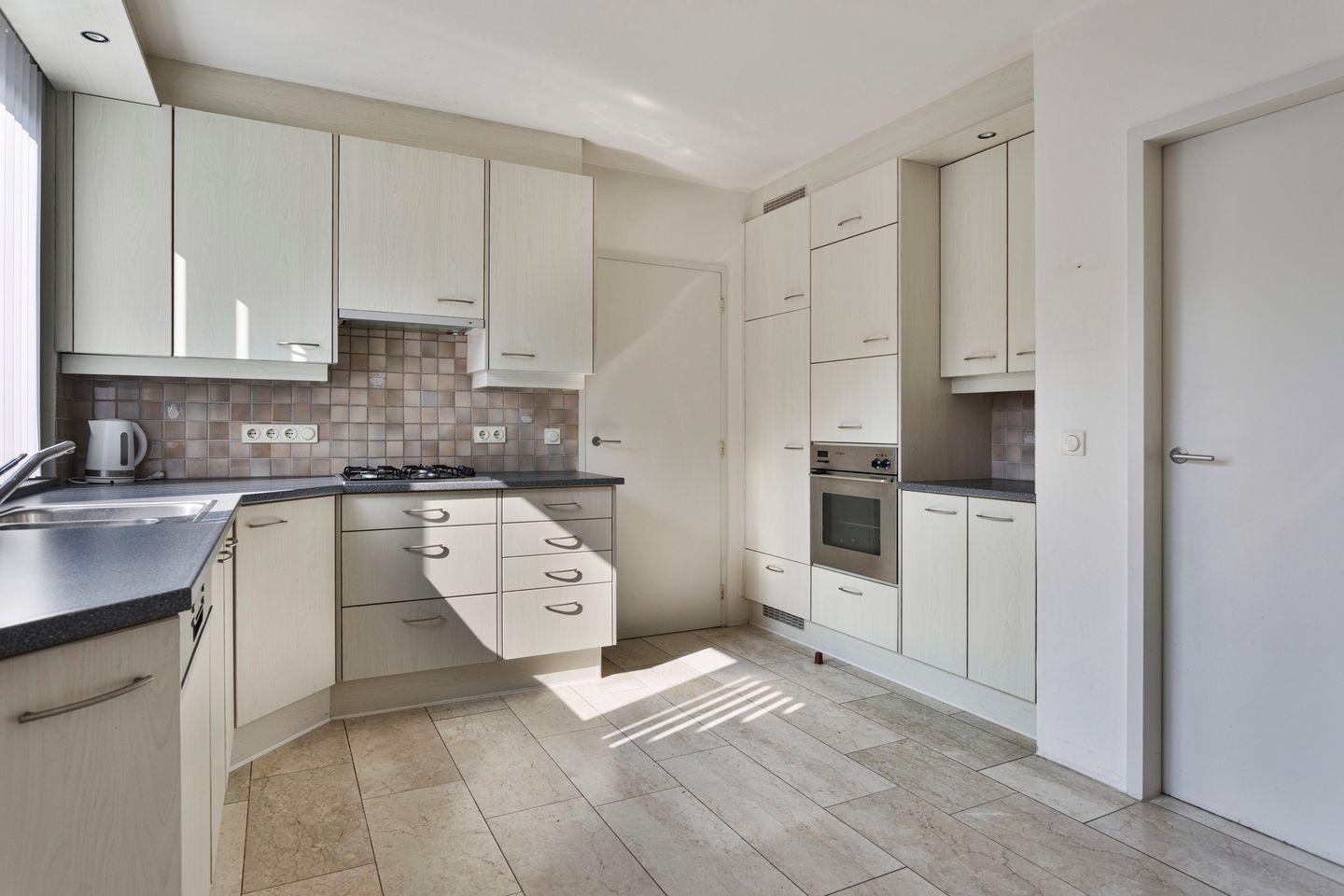 Photo 10 of Lodewijk van Deysseldreef 26