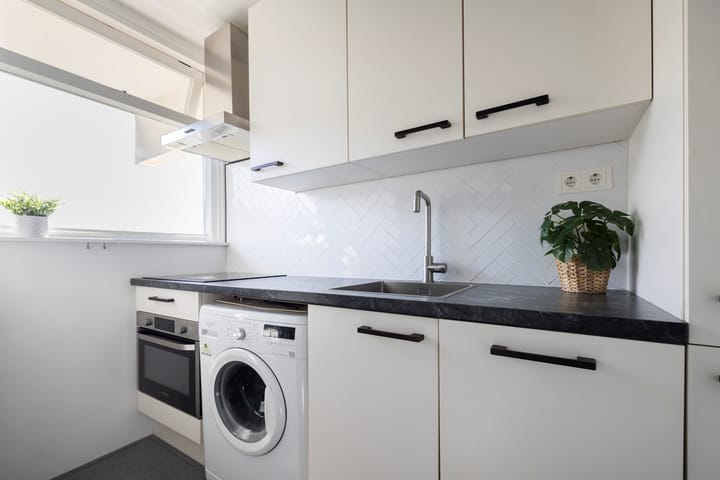 Photo 18 of Veldzigtlaan 122