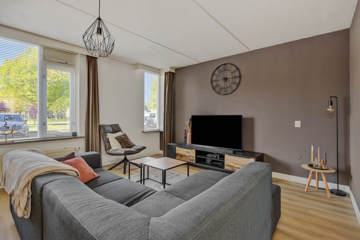 Foto 11 van Avondrood 12