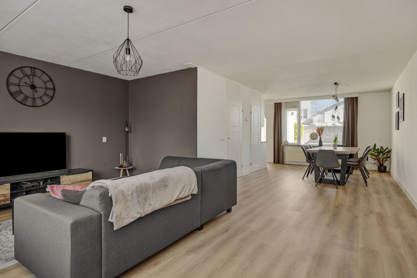 Foto 14 van Avondrood 12