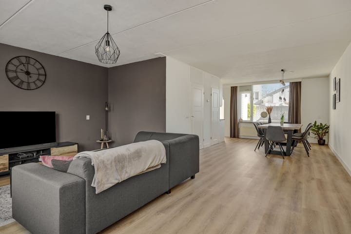 Foto 14 van Avondrood 12