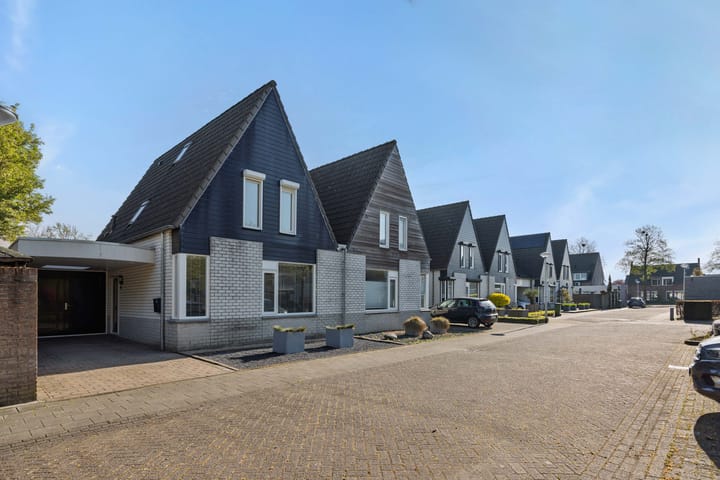 Foto 30 van Avondrood 12