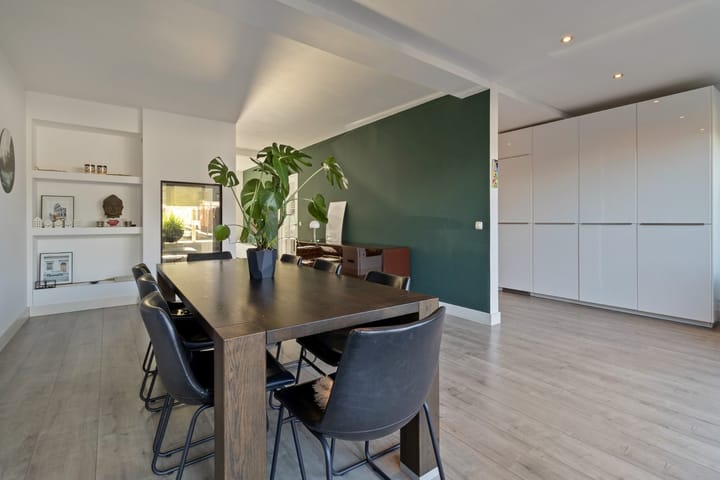 Foto 7 van Burgemeester Bloemartsstraat 18