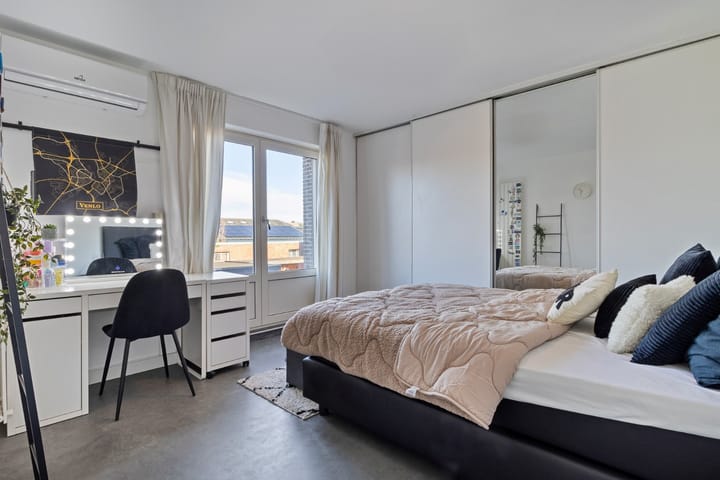 Foto 11 van Burgemeester Bloemartsstraat 18