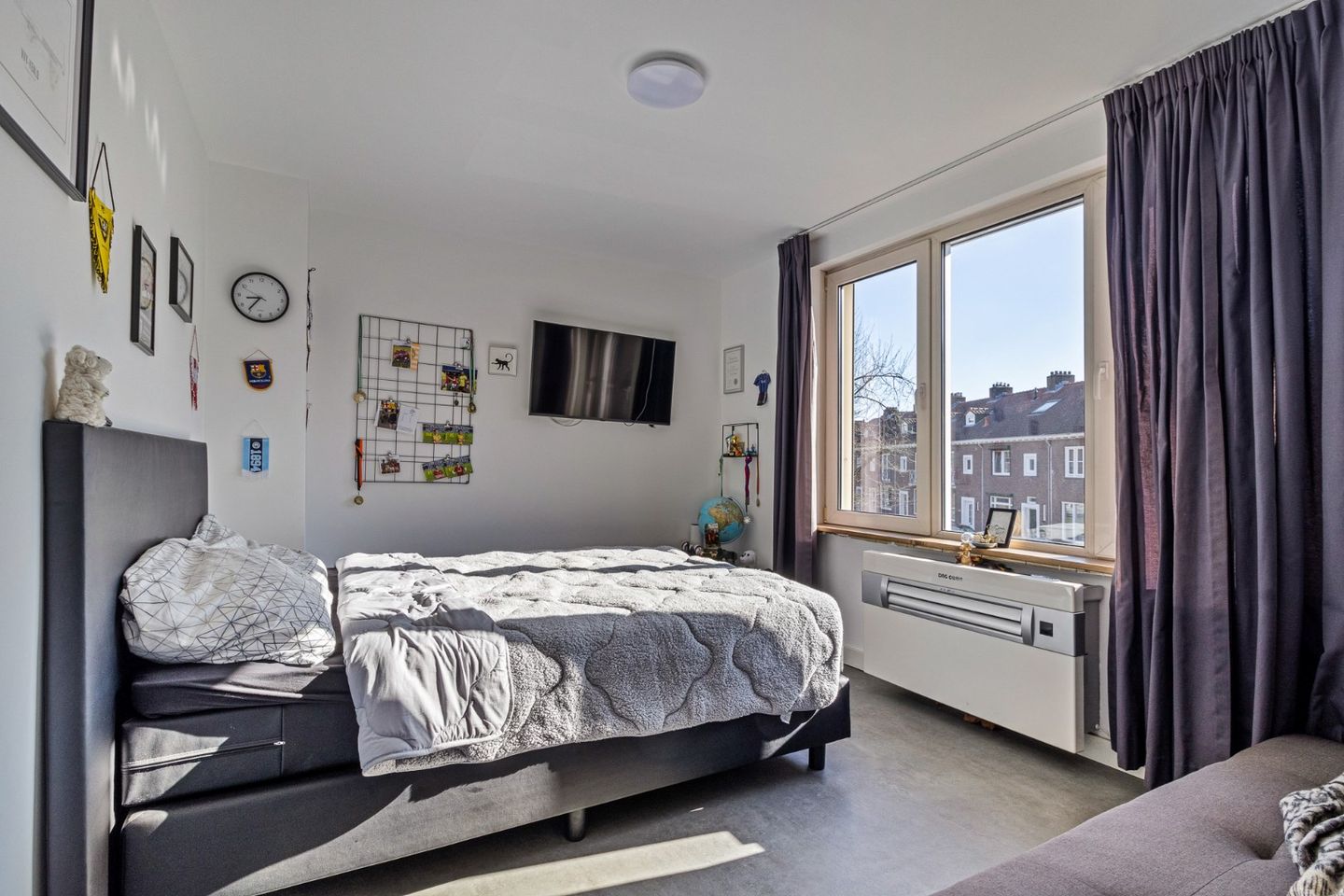 Foto 14 van Burgemeester Bloemartsstraat 18