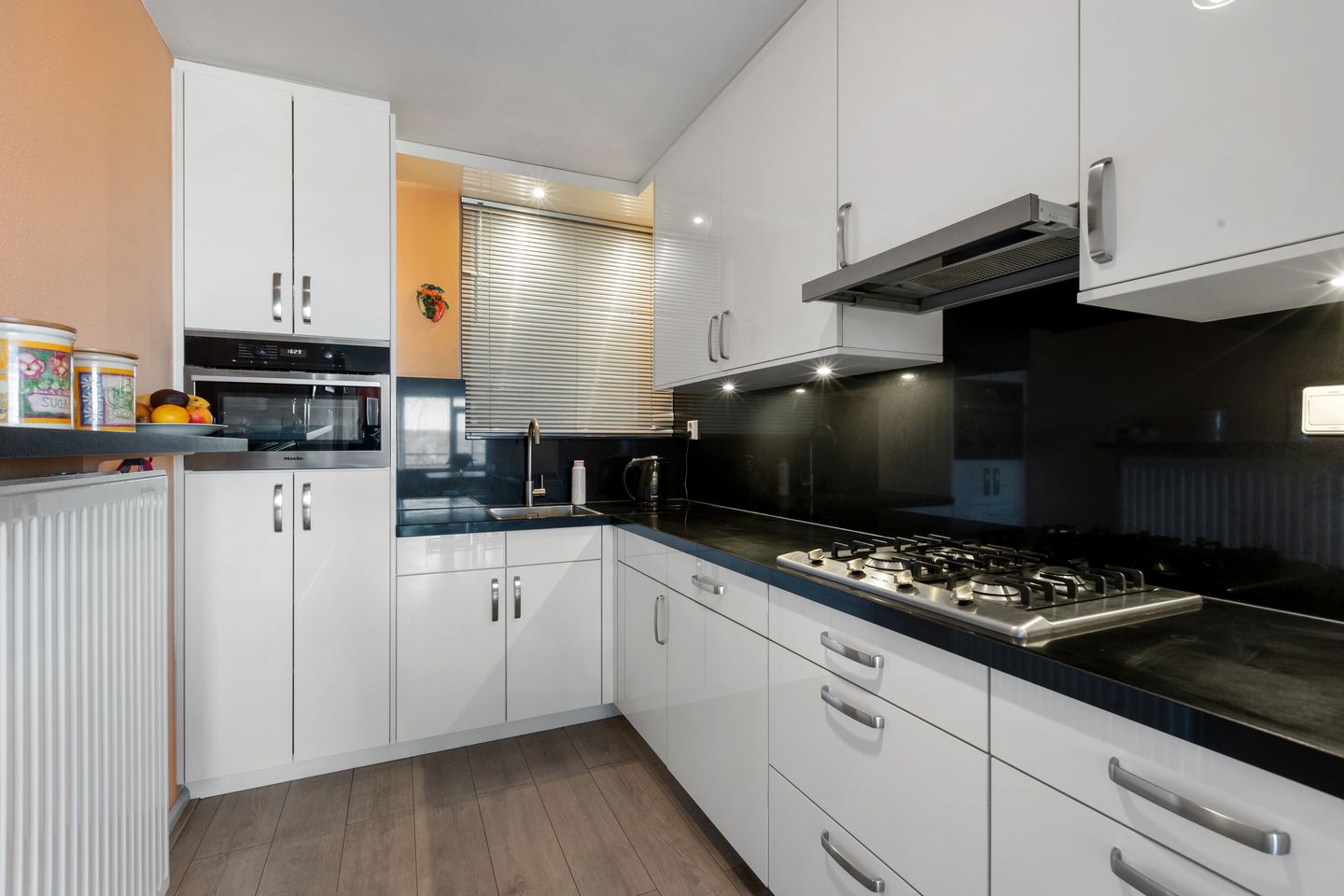 Foto 19 van St. Annastraat 190-A