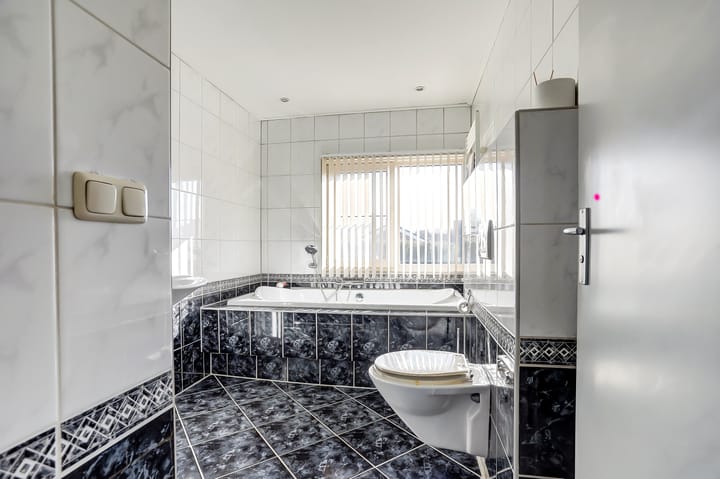 Foto 20 van Irenestraat 13