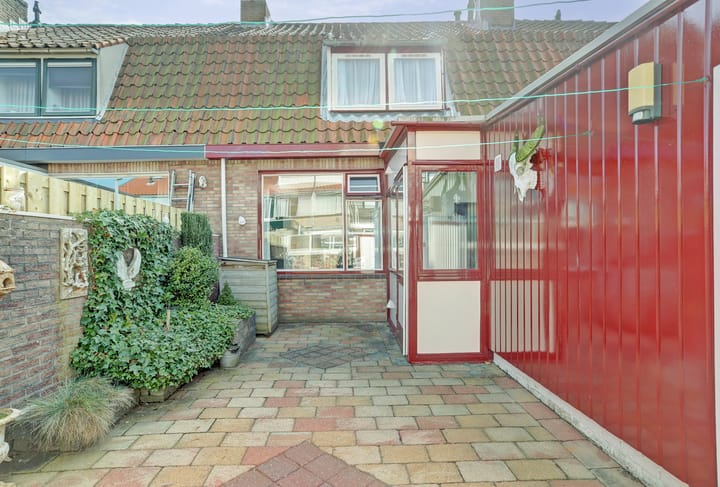 Foto 2 van van Rijnstraat 3