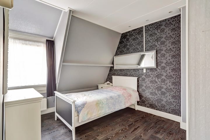 Foto 25 van van Rijnstraat 3