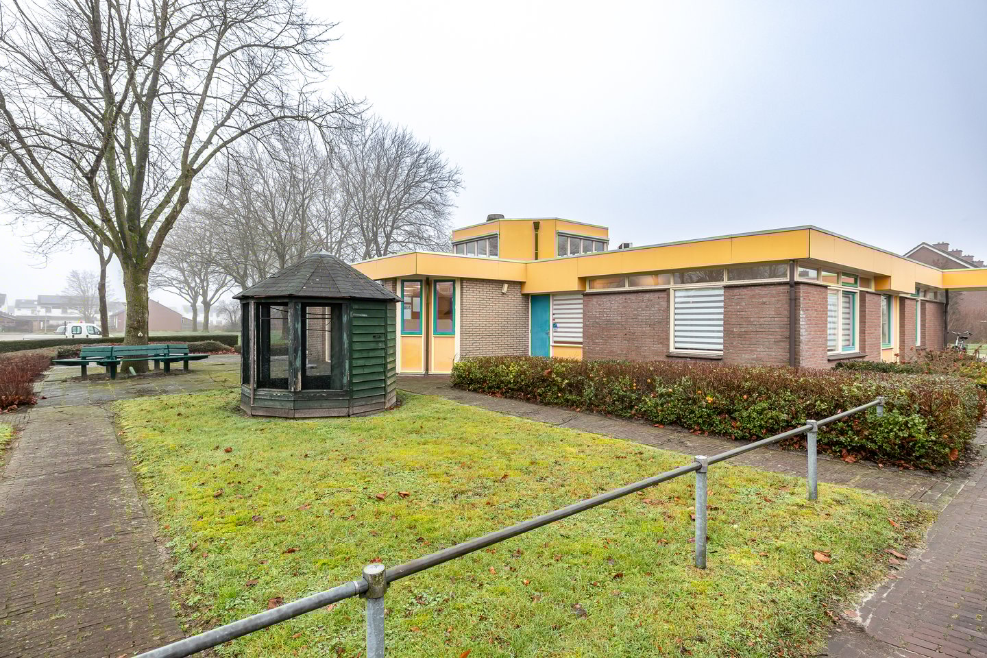 Bekijk foto 1 van Domela Nieuwenhuisweg 3