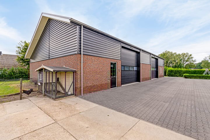 Photo 42 of Meulunterseweg 112-A