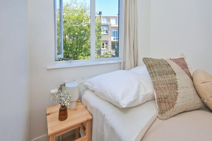 Photo 21 of Zaanstraat 146