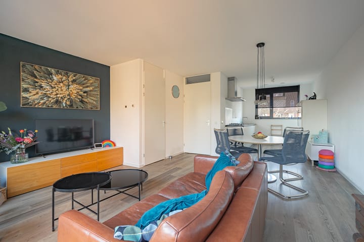 Photo 4 of Steenuil 47