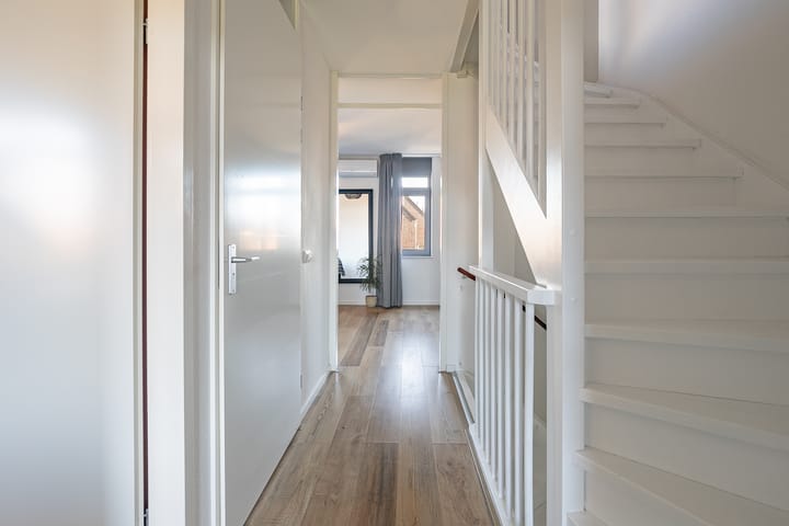 Photo 13 of Steenuil 47