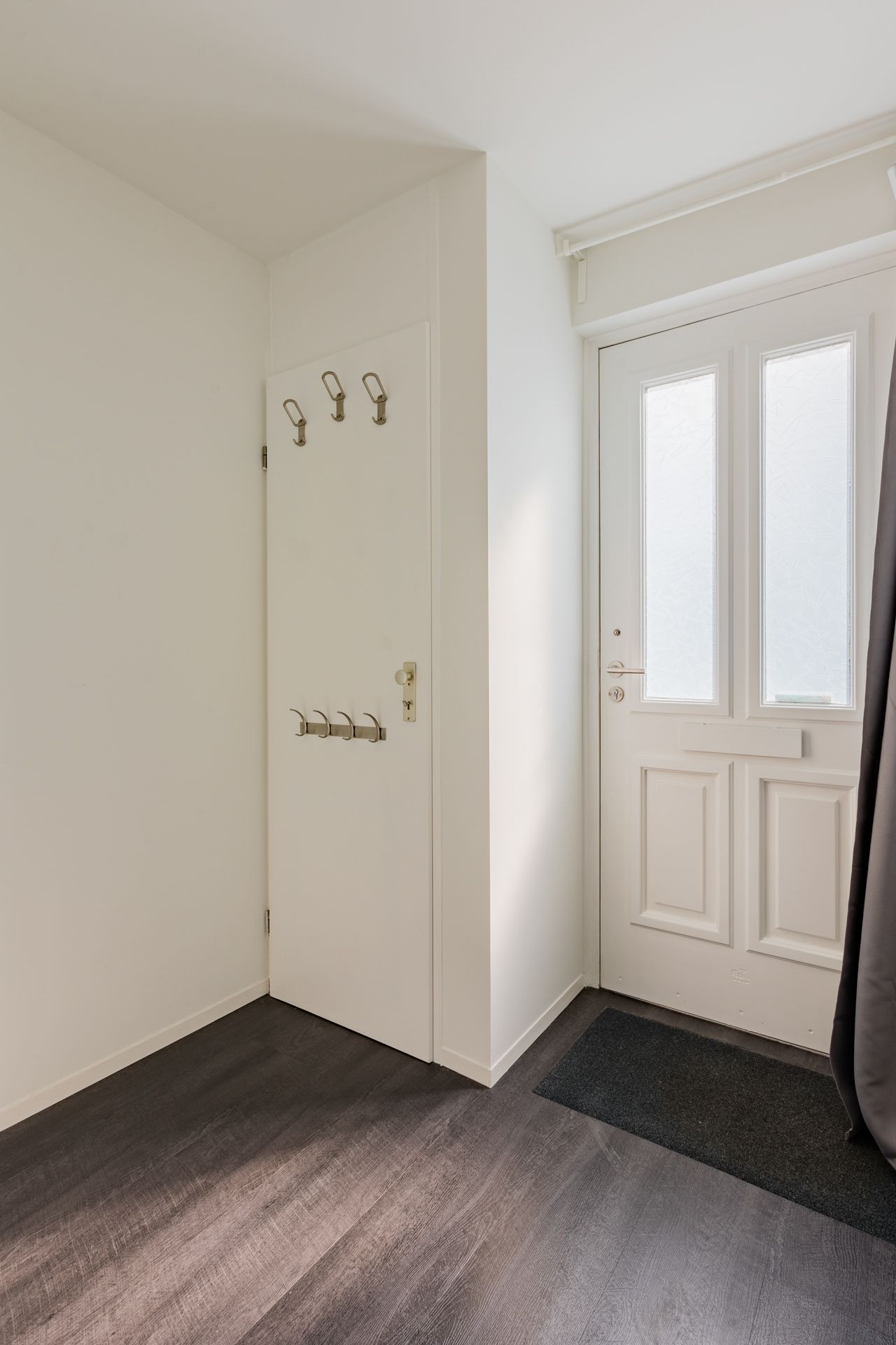 Foto 6 van Van Limburg Stirumlaan 1