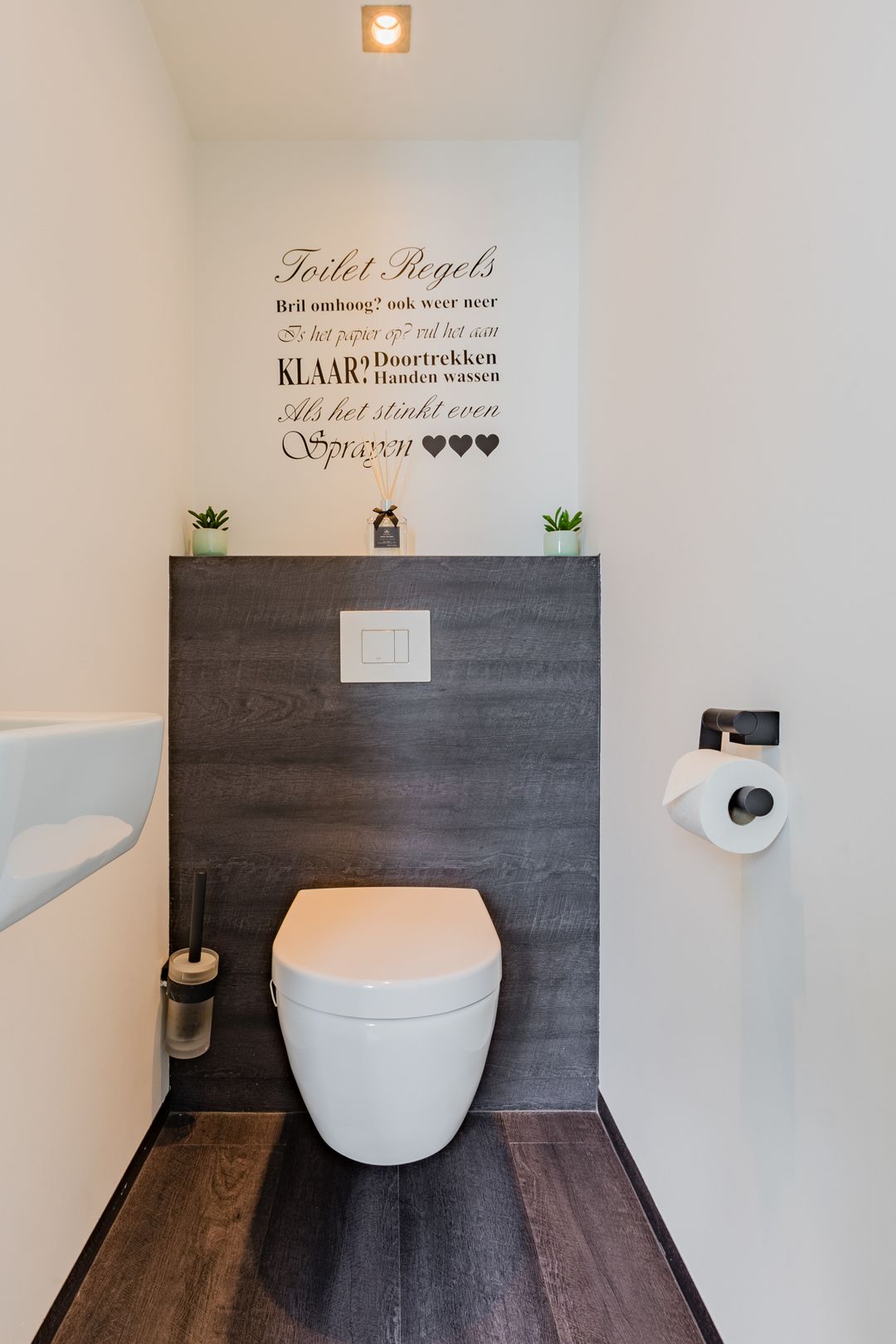 Foto 7 van Van Limburg Stirumlaan 1